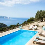 Myrtos View דירה *